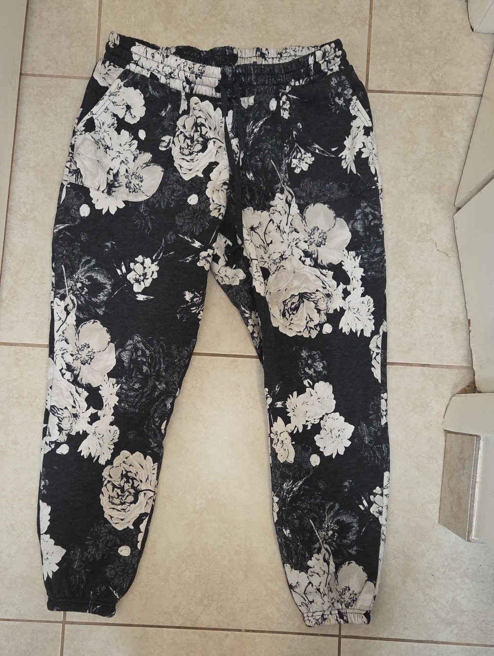 LuLaRoe Black and White Floral Joggers